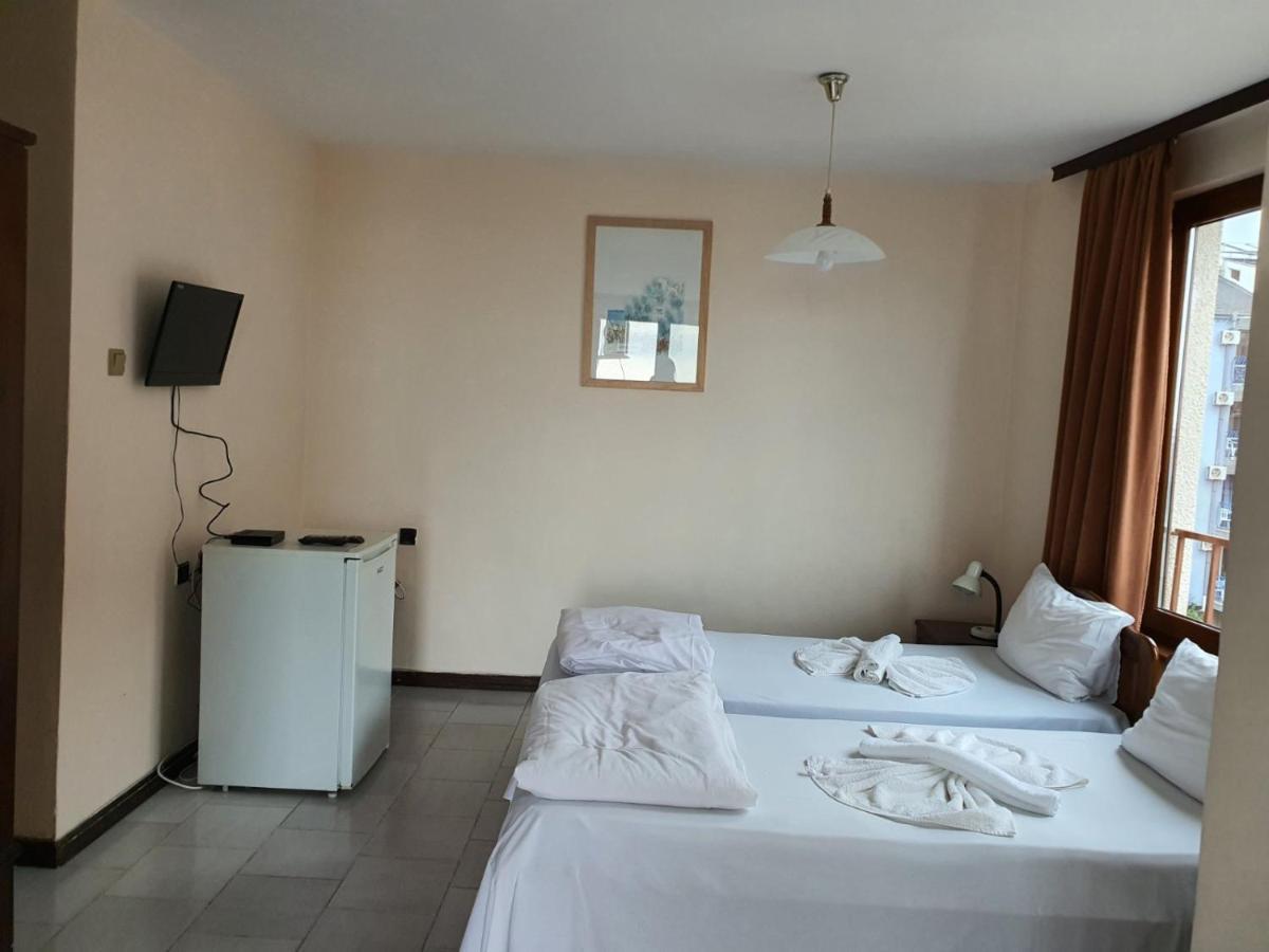 Lazur Hotel Ravda Exteriör bild