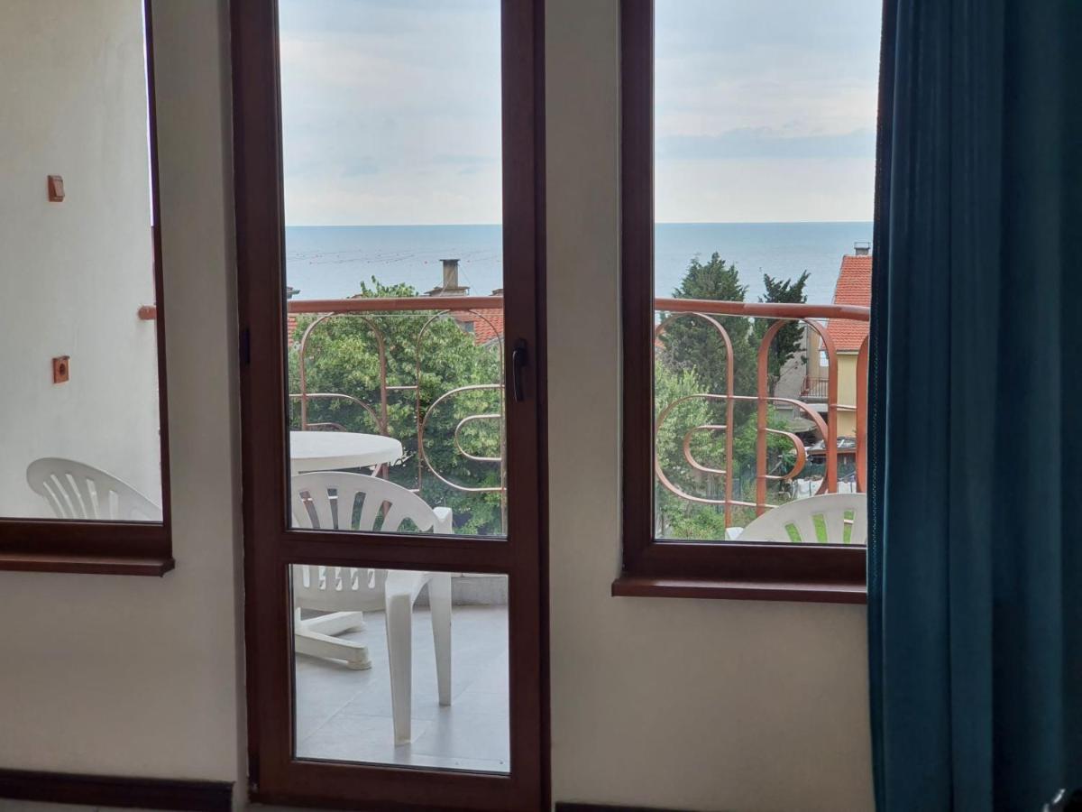 Lazur Hotel Ravda Exteriör bild
