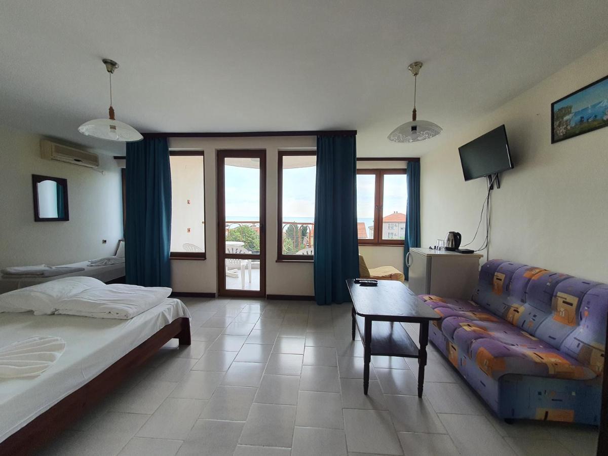 Lazur Hotel Ravda Exteriör bild
